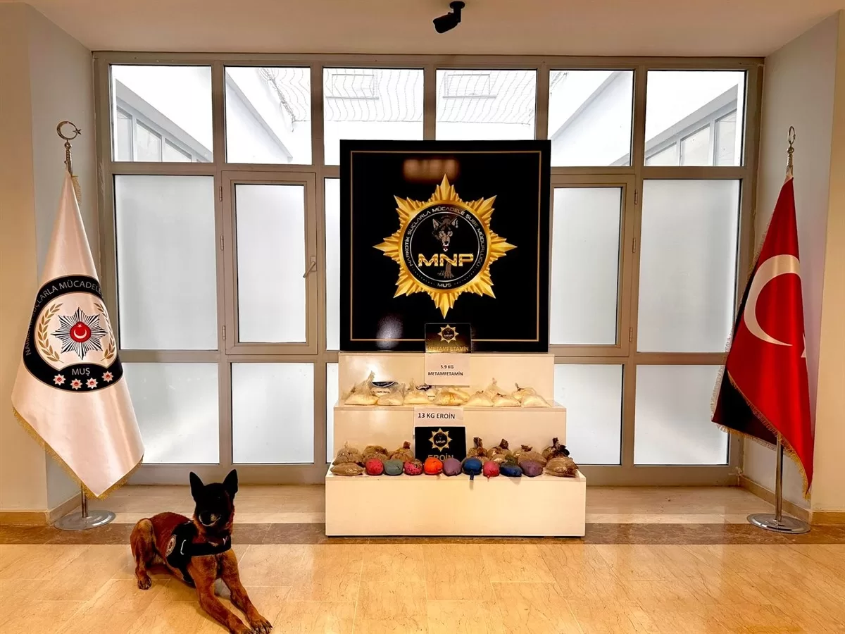 MUŞ (AA) – Muş'ta 18 kilo 900 gram uyuşturucu ele