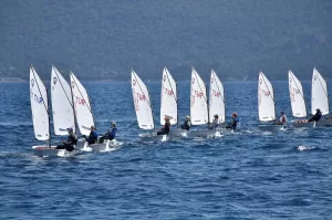 - Bodrum ilçesindeki kampta, 24 sporcu yelken açtı