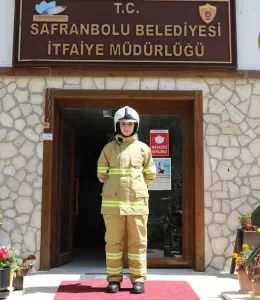 KARABÜK (AA) – Karabük'ün Safranbolu ilçesinde "tek" kadın itfaiyeci olan