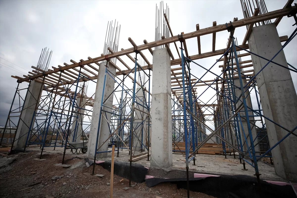 Sakarya Büyükşehir Belediyesi belediye arazilerine “uygun fiyatlı” konut inşa edecek