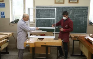 SAKARYA (AA) – Sakarya'nın Ferizli ilçesinde meslek lisesi öğrencileri, Kahramanmaraş