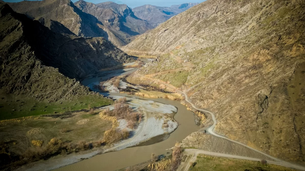 Şırnak'ta Yediboru Vadisi dron ile görüntülendi