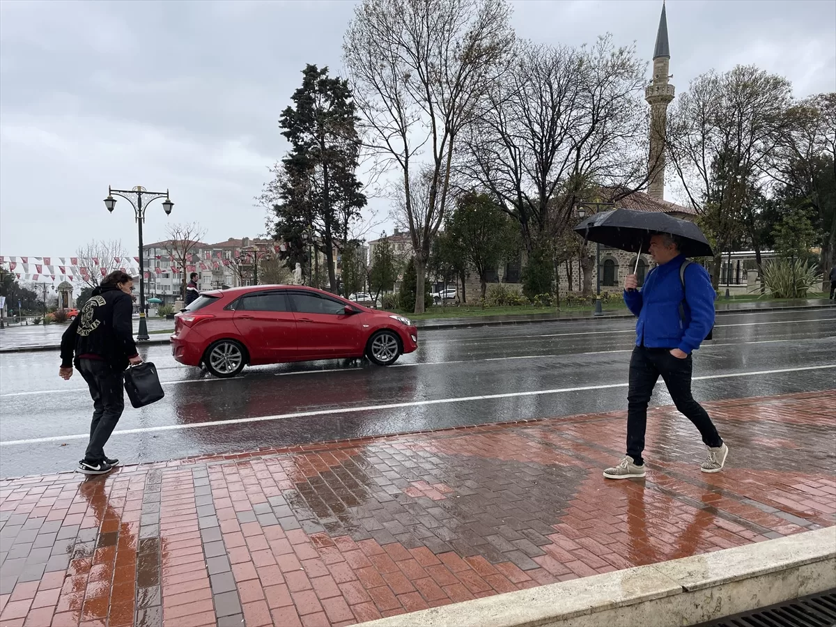 Tekirdağ'da sağanak etkili oldu