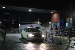 TEKİRDAĞ (AA) – Tekirdağ'da "sahte doktor" Ayşe Özkiraz'ın, hakkında açılan