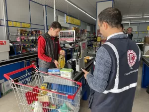 TEKİRDAĞ (AA) – Trakya'da ramazan ayı dolayısıyla zincir marketlerde denetim