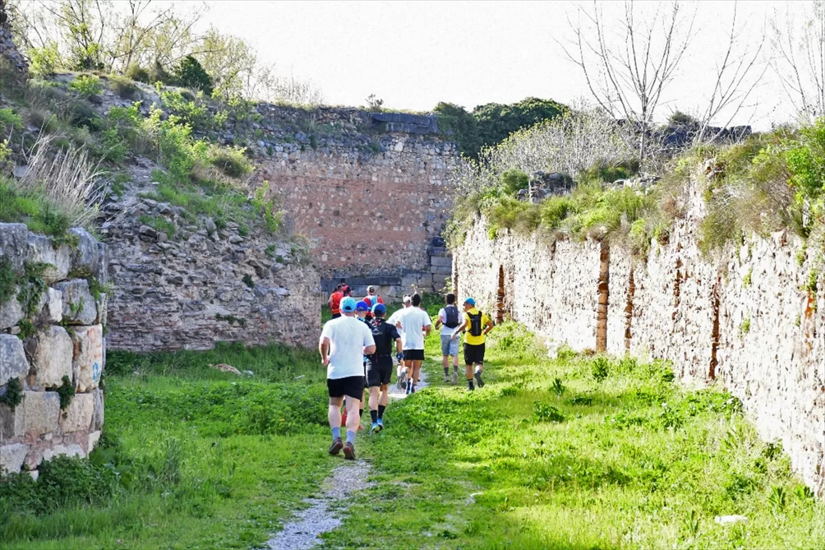 BURSA (AA) – Bursa'nın İznik ilçesinde bu yıl 11'incisi düzenlenen