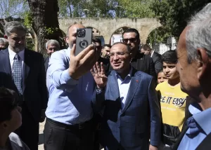 ŞANLIURFA (AA) – Adalet Bakanı Bekir Bozdağ, "Peygamberler Şehri" Şanlıurfa'da