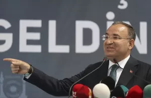 ŞANLIURFA (AA) – Adalet Bakanı Bekir Bozdağ, "Kandil'in eli kanlı