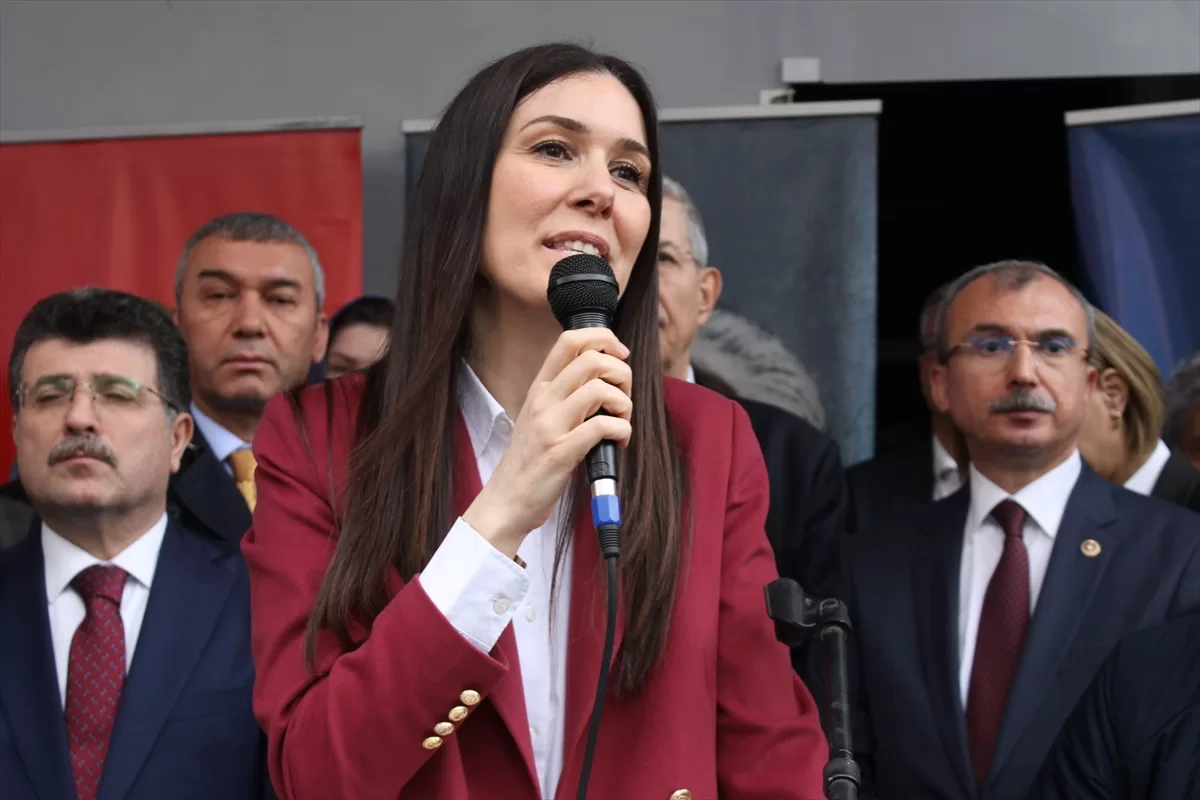AK Parti'li Karaaslan, Samsun'da seçim koordinasyon merkezinin açılışında konuştu: