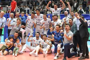 - Arkas Spor: 3 - Galatasaray HDI Sigorta: 1