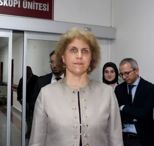 ERZURUM (AA) – Atatürk Üniversitesi Araştırma Hastanesinde genel cerrah, endokrin,