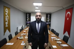 VAN (AA) – Azerbaycan'dan Van'a gelen aralarında milletvekili, sanatçı, gazeteci