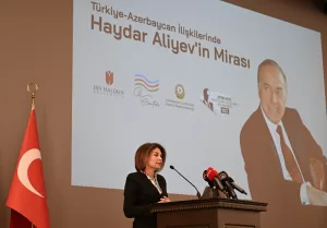 İSTANBUL (AA) – Azerbaycan'ın ulusal lideri Haydar Aliyev, doğumunun 100.