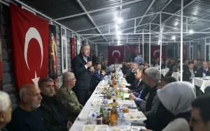 HATAY (AA) – Milli Savunma Bakanı Hulusi Akar, kanaat önderleriyle