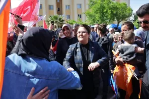 OSMANİYE (AA) – Aile ve Sosyal Hizmetler Bakanı Derya Yanık,