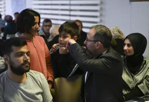 - "Tüm kurum ve kuruluşlarımızla yanınızdayız. Bu süreçleri inşallah hep