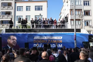 İSTANBUL (AA) – İçişleri Bakanı Süleyman Soylu, "Şimdi 86 tane