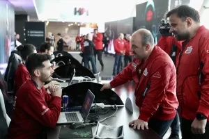 - "Türkiye'yi katma değerli üretimle ve bilgi teknolojilerine dayanan bir