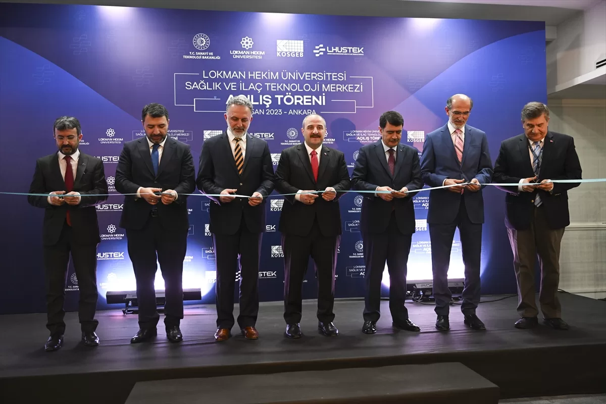 Bakan Varank, Lokman Hekim Üniversitesi Sağlık ve İlaç Teknoloji Merkezi Açılış Töreni'ne katıldı: