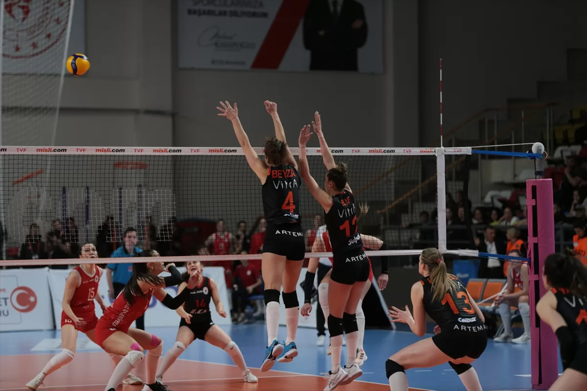 Voleybol: Misli.com Sultanlar Ligi