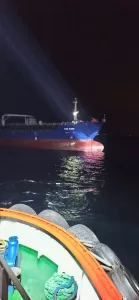 ÇANAKKALE (AA) – Çanakkale Boğazı'nda makineleri arızalanan Barbados bayraklı gemi,