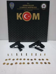 EDİRNE (AA) – Edirne'de şüphe üzerine durdurulan bir otomobilde üzerinde