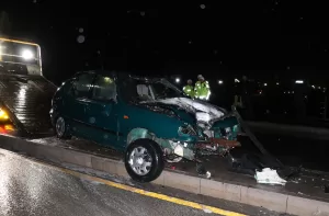 ERZURUM (AA) – Erzurum'da elektrik direğine çarparak alev alan otomobilin