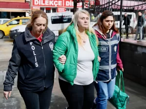 ESKİŞEHİR (AA) – Eskişehir'de başörtülülere hakaret ettiği iddiasıyla bir kadın