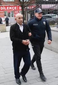 ESKİŞEHİR (AA) – Eskişehir'de yolcu otobüsü, askeri araç ve minibüsün