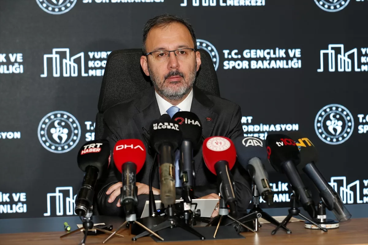 Gençlik ve Spor Bakanı Mehmet Muharrem Kasapoğlu: “Yurtlarımız, yüz yüze eğitime devam eden öğrencilerimizin hizmetinde olacak.”