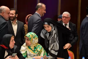 - İran Dışişleri Bakanı Hüseyin Emir Abdullahiyan, resmi temaslarda bulunmak