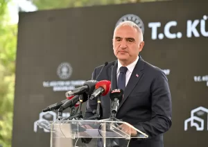 İZMİR (AA) – Kültür ve Turizm Bakanlığınca yürütülen restorasyon, renovasyon