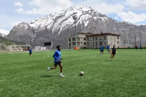 HAKKARİ (AA) – SAYİM HARMANCI – Turkcell Kadın Futbol Süper