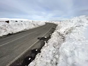 ARDAHAN (AA) – Kar ve tipi nedeniyle 29 Martta ulaşıma