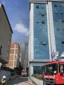 İSTANBUL (AA) – Küçükçekmece'de halı imalathanesinde dün çıkan yangınla ilgili