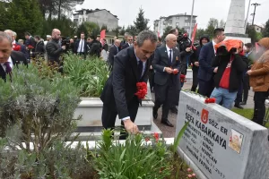 ORDU (AA) – Milli Eğitim Bakanı Mahmut Özer, Ordu şehitliğini