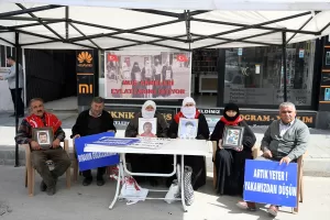 MUŞ (AA) – Muş'ta çocuklarının terör örgütü PKK tarafından dağa