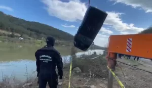 SAMSUN (AA) – Samsun'da gölete düşen hafif ticari araçtaki emekli