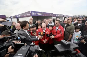 BURSA (AA) – Sanayi ve Teknoloji Bakanı Mustafa Varank, "Zaman