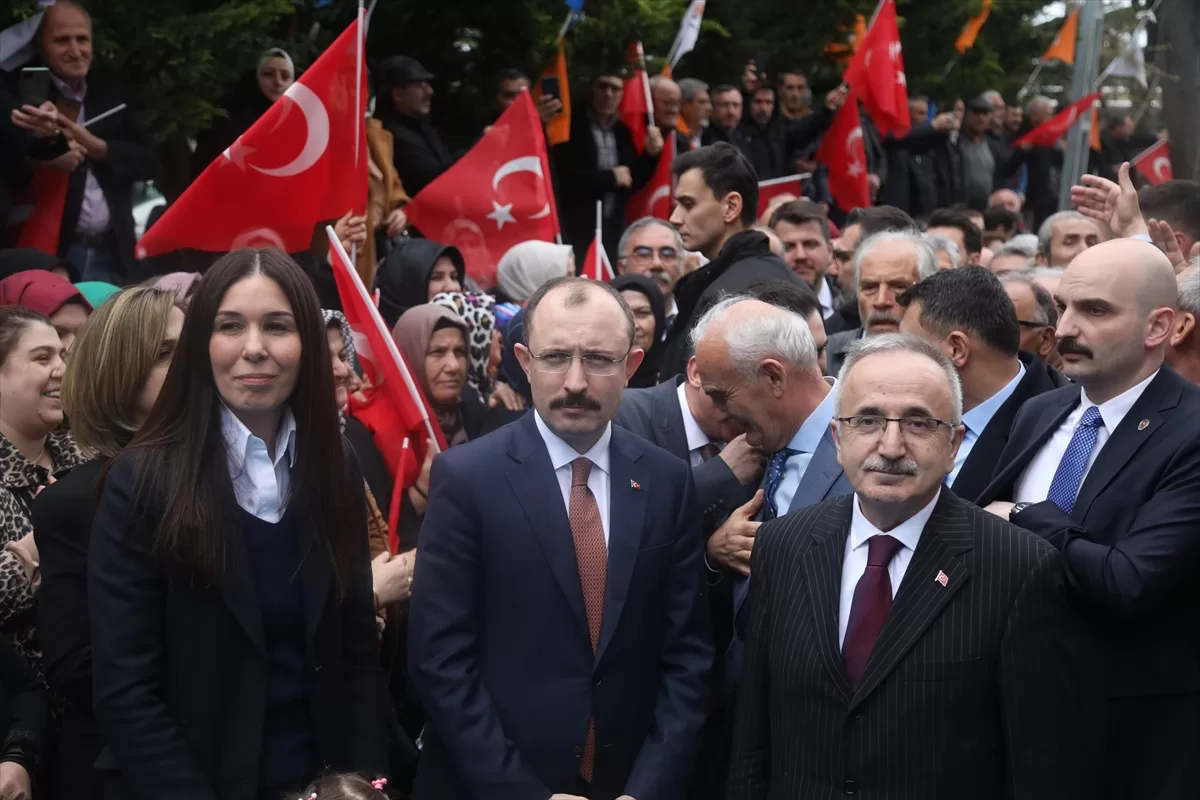 Ticaret Bakanı Muş AK Parti Samsun Seçim Koordinasyon Merkezi açılışında konuştu: