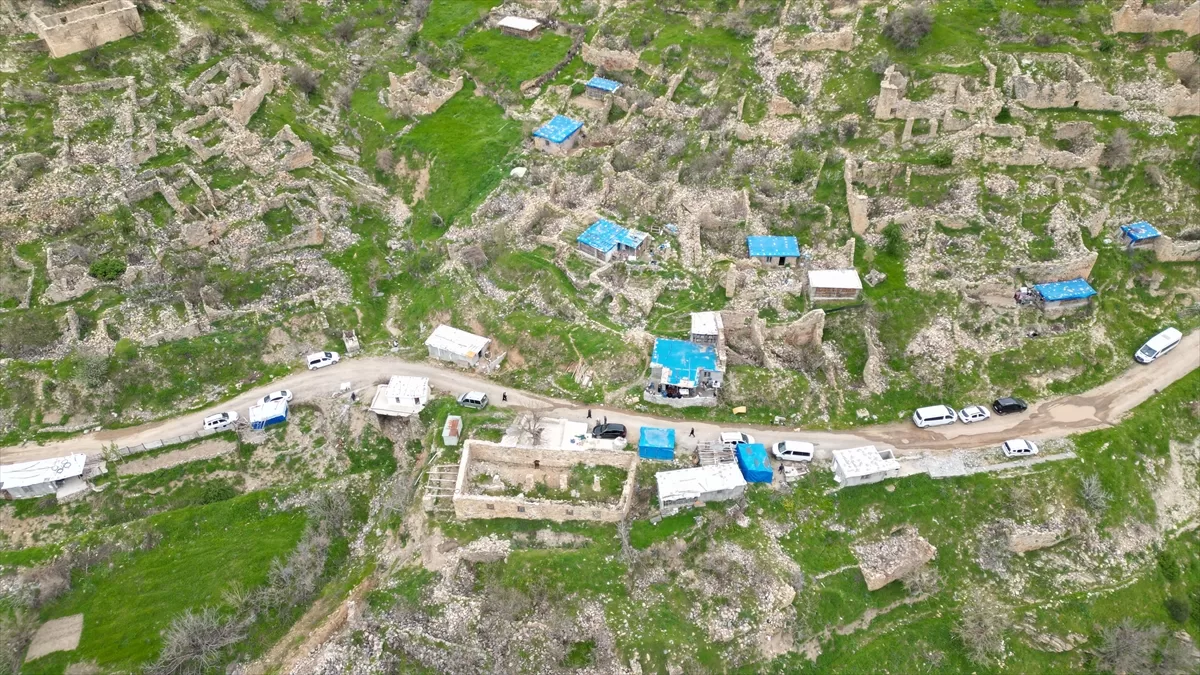 Vatandaşlar terör nedeniyle boşalttıkları köylerine sağlanan huzurla geri döndü