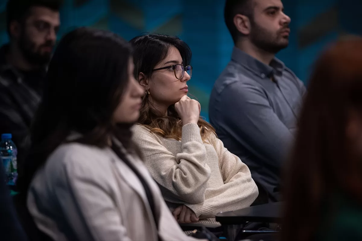 “AA+ Yeni Mezun Kariyer Programı Oryantasyon Eğitimi” başladı