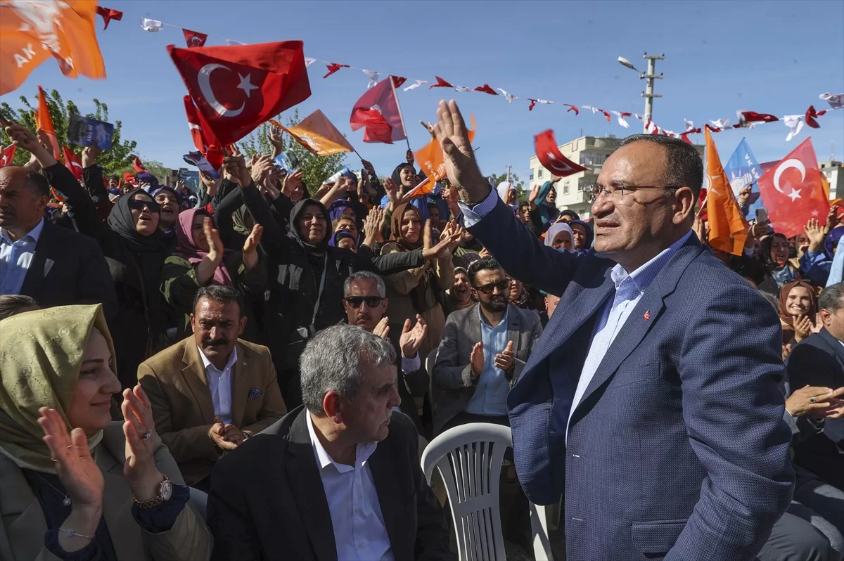 Adalet Bakanı Bozdağ, “Siverek Kadın Buluşması”nda konuştu: