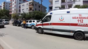 ADANA (AA) – Ceyhan ilçesinde bir kadın evinde tabancayla vurularak