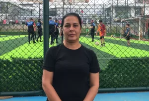 ADANA (AA) – Adana'da polis ekipleri, çadır ve karavanlarda kalan