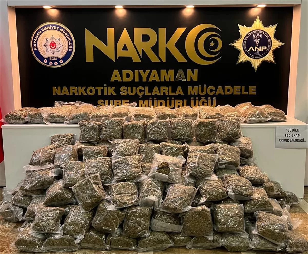 Adıyaman'da 108 kilo 850 gram skunk ele geçirildi