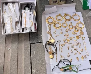 ADIYAMAN (AA) – Adıyaman'ın Gölbaşı ilçesinde deprem sonrası yıkımı devam