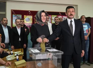 İZMİR (AA) – AK Parti Genel Başkan Yardımcısı Hamza Dağ,