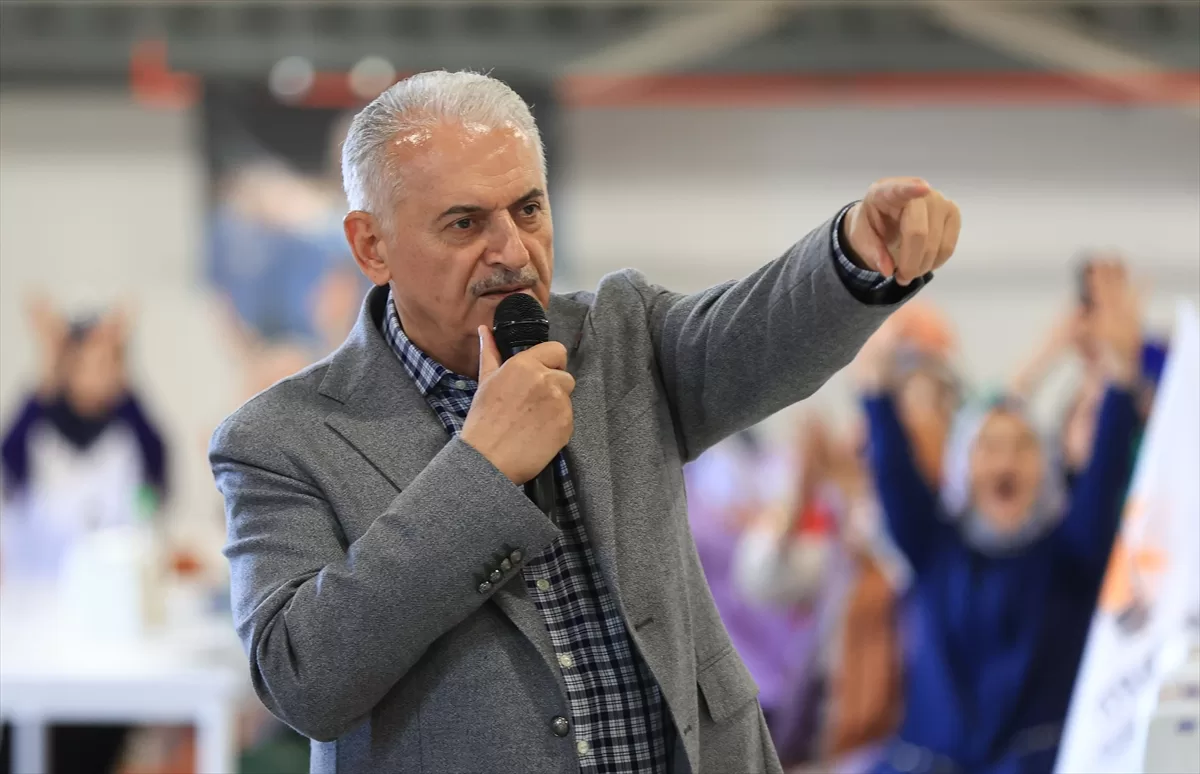 AK Parti Genel Başkanvekili Yıldırım, Silivri'de tekstil işçileriyle buluştu: