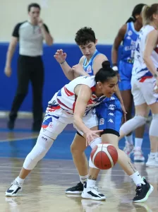 - Alanya Belediyespor Antalya Güneşi GSK: 61 - İzmit Belediyespor: